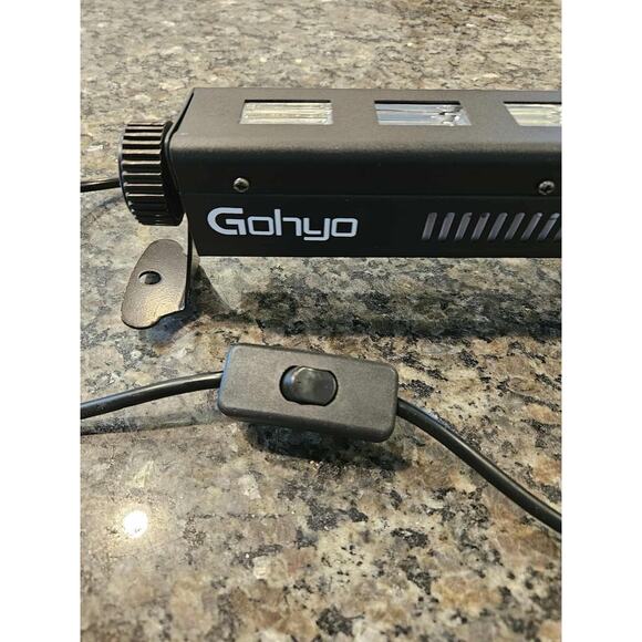Gohyo LED UV Black Light Bar - Picture 4 of 10
